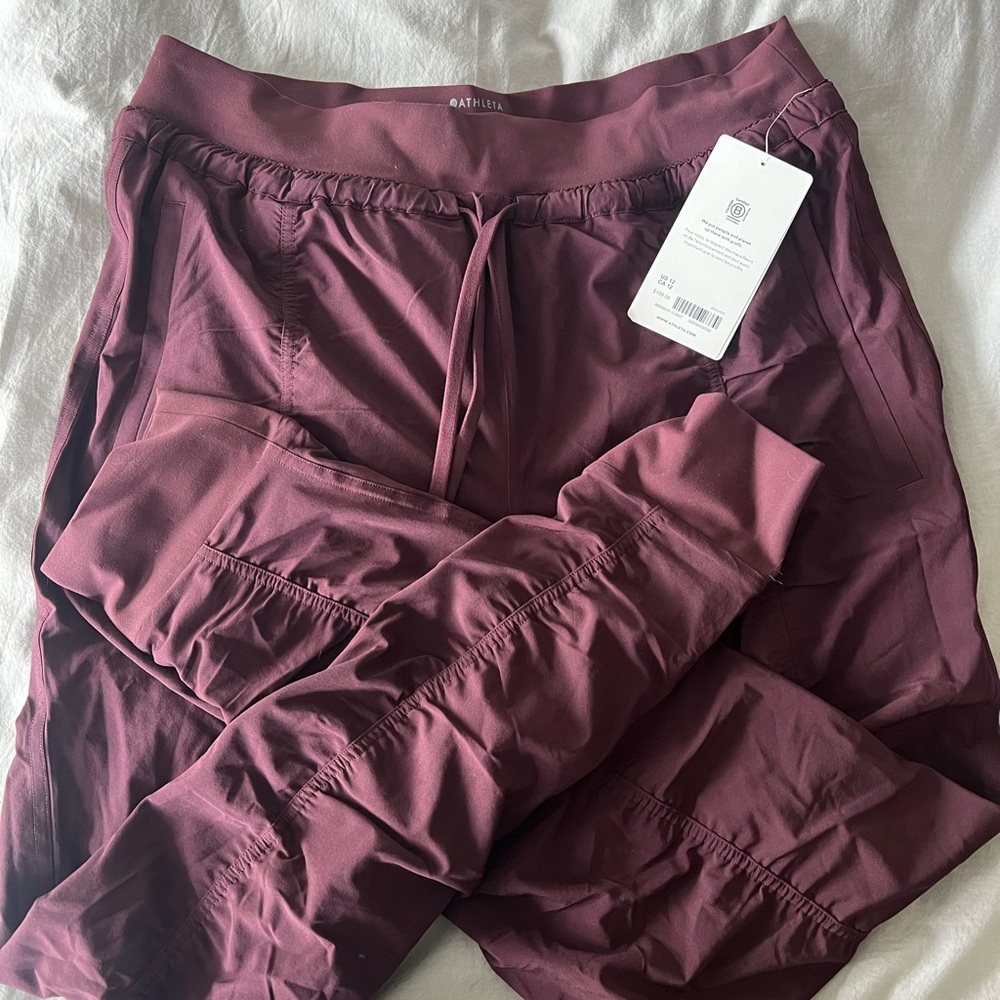 Athleta Attitude II lined jogger size 12 regular